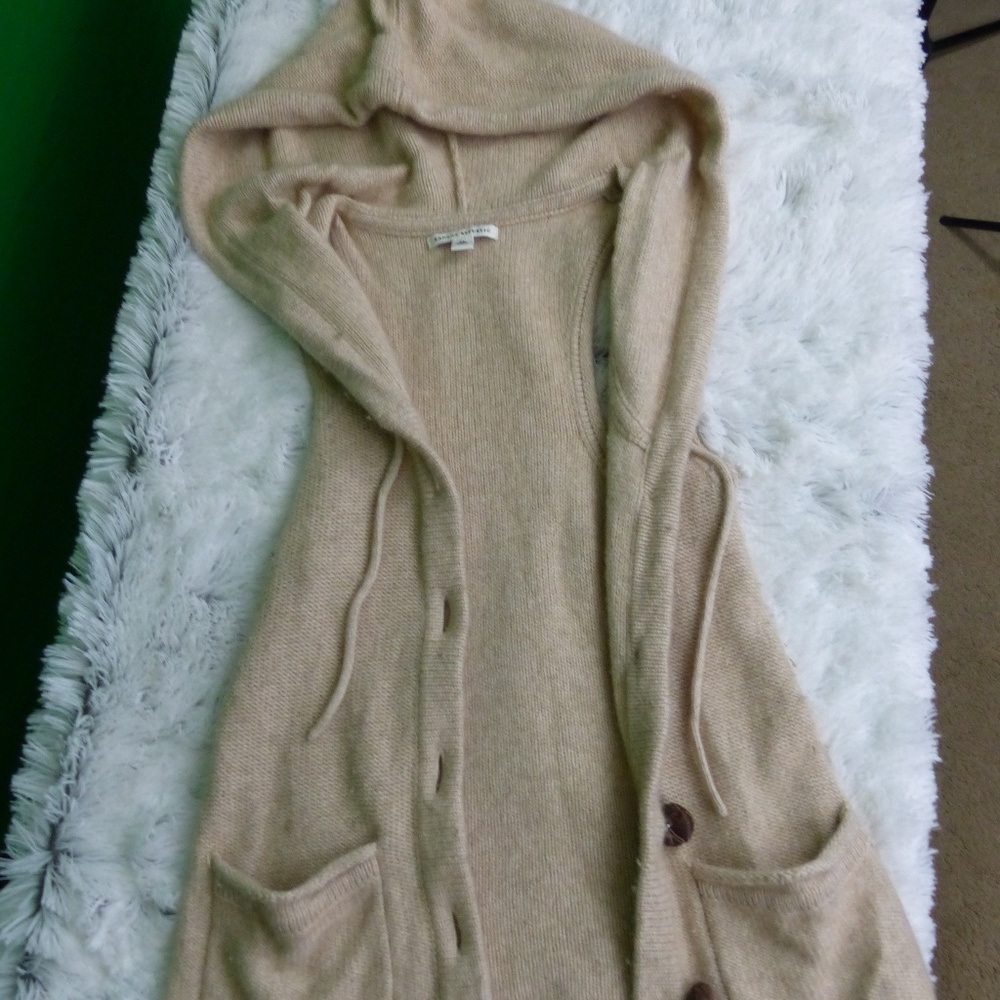 Banana Republic Hooded Vest in Women